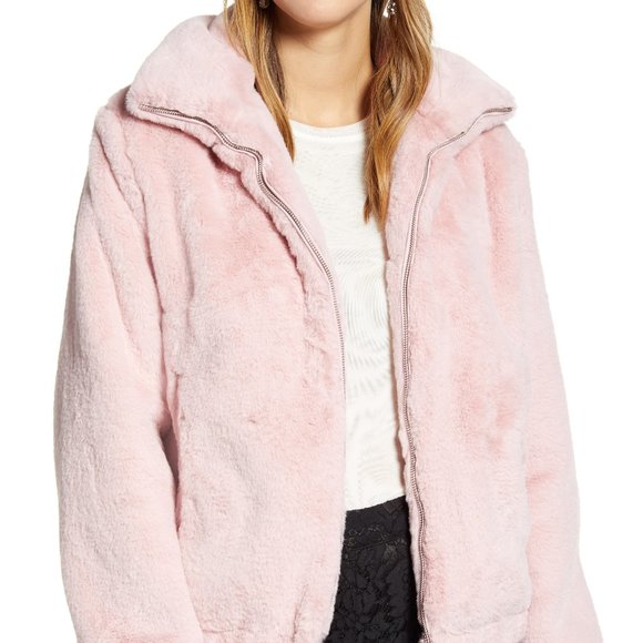 Rachel Parcell Jackets & Blazers - SOLD! Rachel Parcell Fur Bomber Jacket in Pink